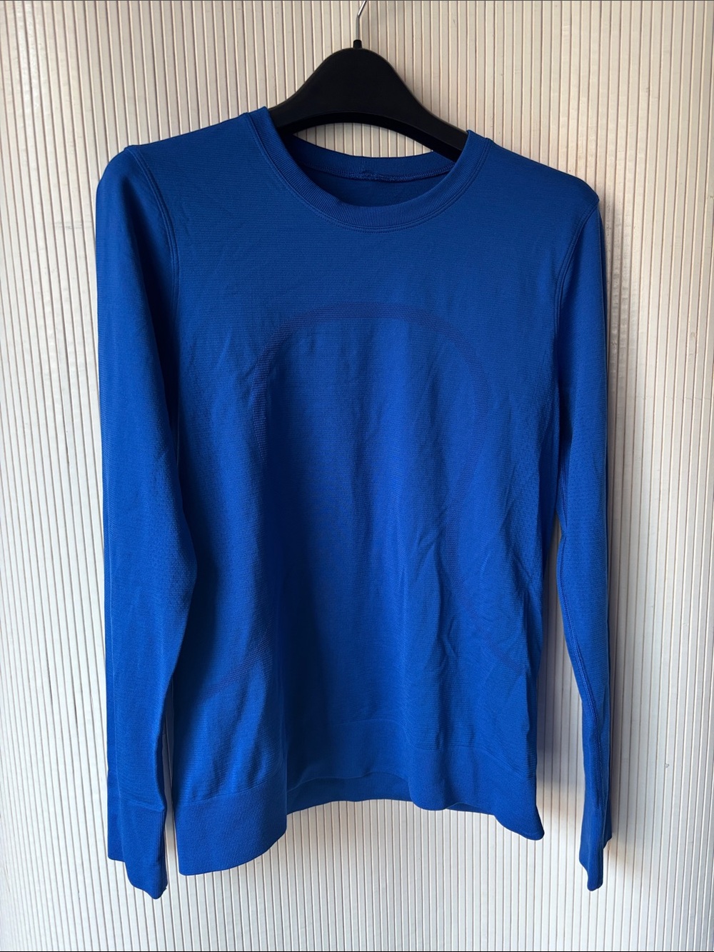 LULULEMON Crew Neck Sweater in Royal Blue
